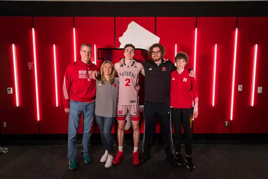 Rutgers men's basketball welcomes F Gavin Griffiths to the 2023-24 class.