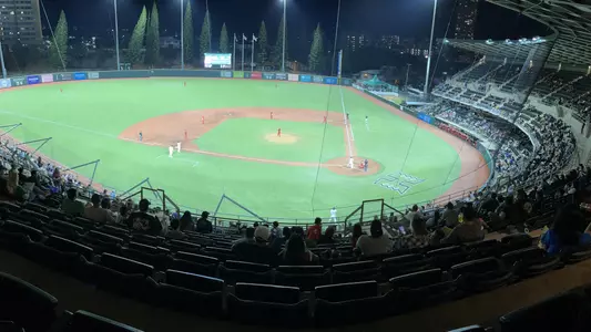 Les Murakami Stadium Hawaii