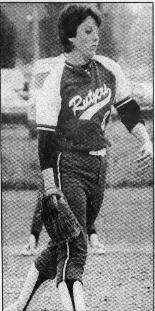 Lynn Luczkowski - Softball