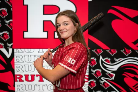 Incoming softball Scarlet Knight Allison Amadio recruit shoot photo
