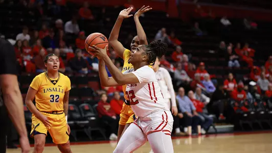 Kassondra Brown vs. La Salle