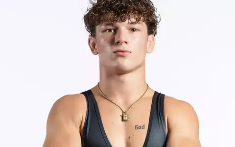 Easton Doster - Bio Page