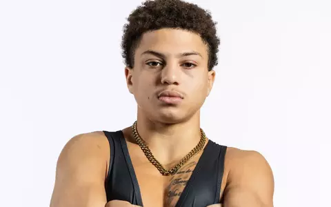 Ayden Smith - Bio Page