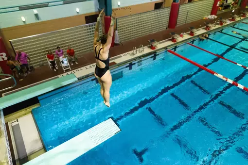 Katerina Hoffman Diving