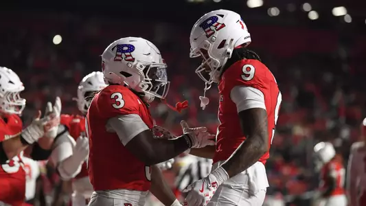 Ian Strong, Antwan Raymond