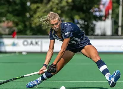 Iris Langejans Pro Field Hockey In Netherlands