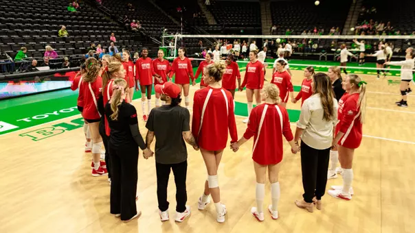 Rutgers volleyball during pregame at Matthew Knight Arena vs. #11 Oregon
