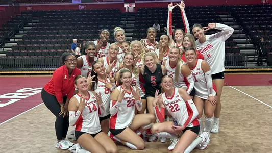 Rutgers volleyball celebrates victory over LIU