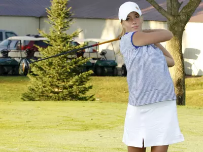 Hanten sets career low, Jacks in 12th