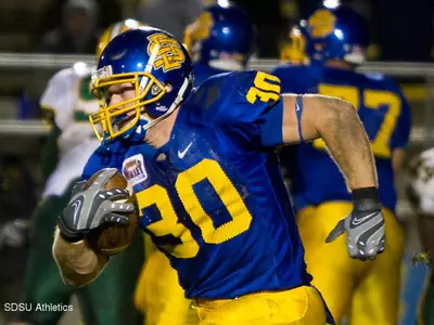 Jackrabbits win at WIU, await Selection Sunday