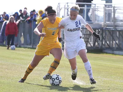 Jacks secure title, No. 1 seed on senior day