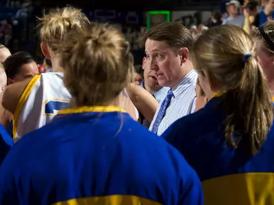 Jackrabbit women return to host Illinois state