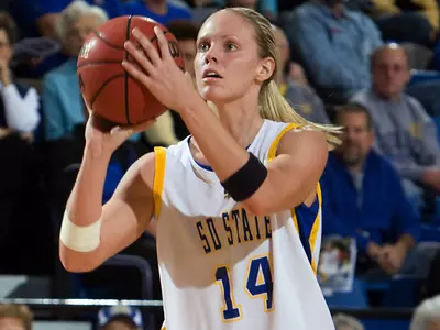 Jackrabbits outlast Illinois State