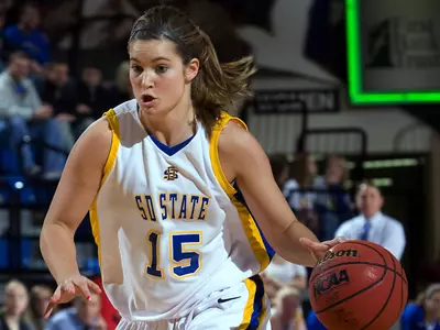 Jacks head to Iowa for meeting with Hawkeyes