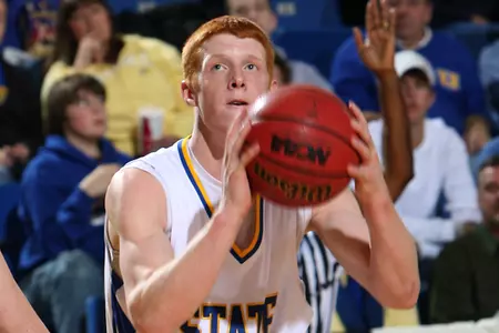 Jacks fall in back and forth battle with Cal Poly