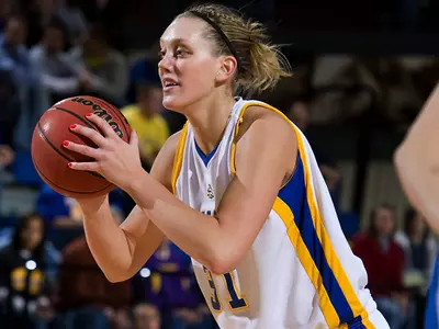 Sunnarborg honored by Summit League