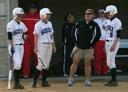 Snow in Arkansas cancels softball tournament