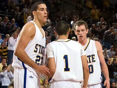 Jackrabbits jet to the Paradise Jam