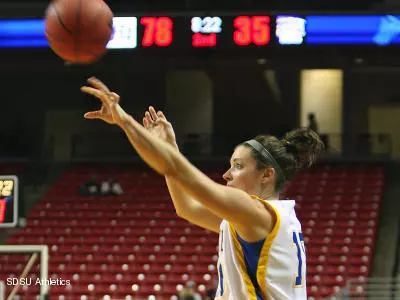 Jacks fall short against Western Kentucky