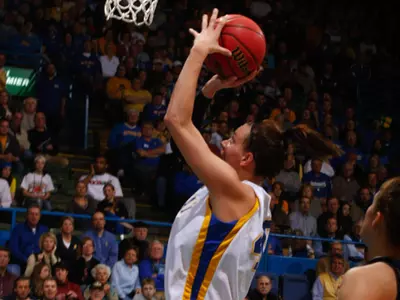 Boever hits 1,000 as Jacks win in Indy