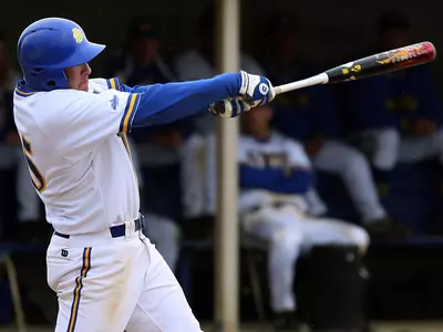 Jacks claim series with 9-4 victory at Murray