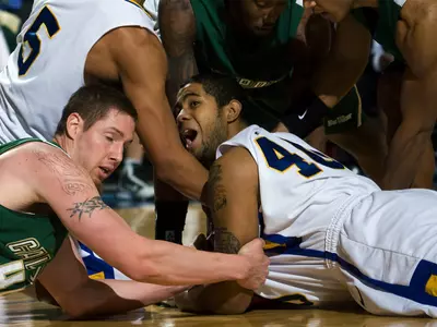 Jackrabbits and Bison clash at Frost