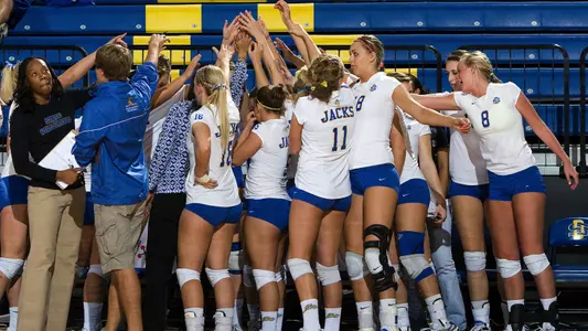 IPFW bounces Jacks out of the tournament