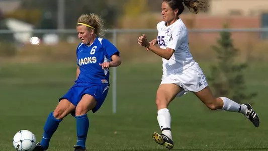 Bison beat Jacks 2-1 in Fargo