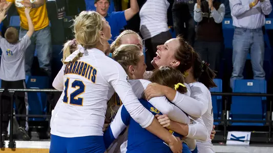 Jacks survive in five