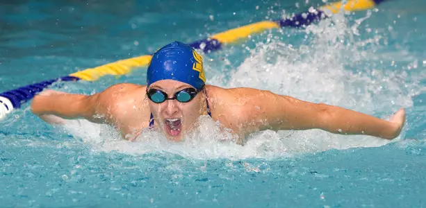 Valdez breaks school record
