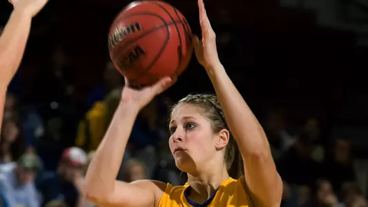 Big second half lifts UNI past Jacks