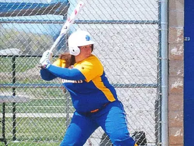 Jacks score first, but fall at Wisconsin