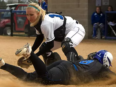 Badgers walk-off with win over Jacks