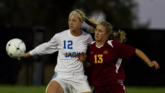 Jacks spin past Cyclones