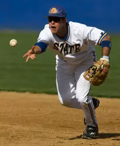 Late rally sinks Jackrabbits