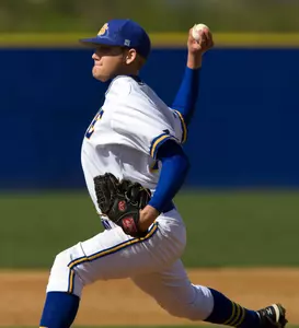 Governors turn back Jackrabbits