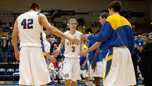 Jacks travel to North Dakota and Washington