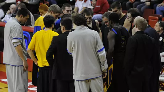 Home standing Jacks host UND and DSU