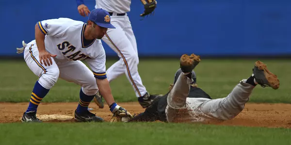 Jacks, T-Birds split on Saturday