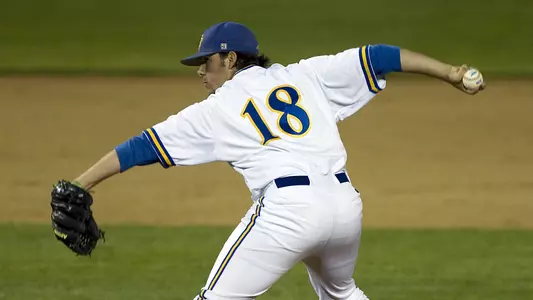 Jacks fall in title tilt, 5-4