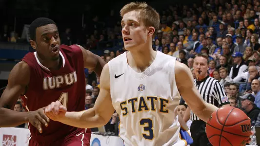 Jacks roll IUPUI 77-56 in quarterfinals