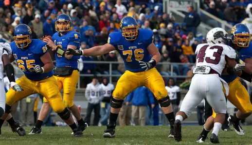 Witzmann receives MVFC award