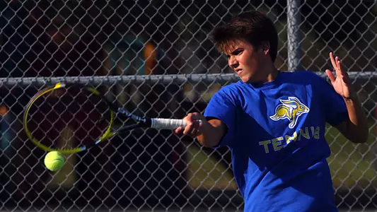 A pair of newcomers win in Jackrabbit debut