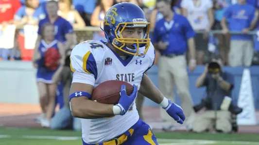 Jacks prevail in dramatic finish