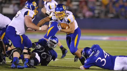 Jackrabbits post 31-14 road win