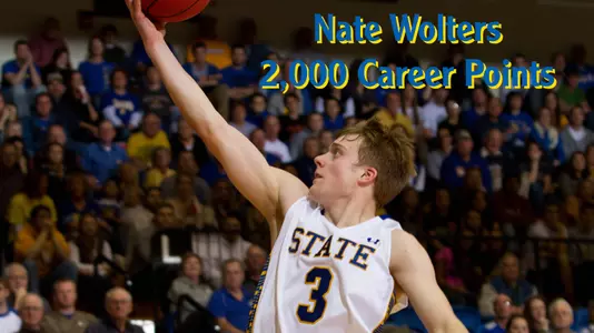 Wolters scores 2,000th in win at WIU