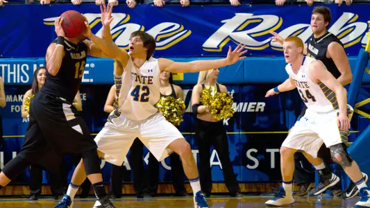 Jacks host rematch with South Dakota