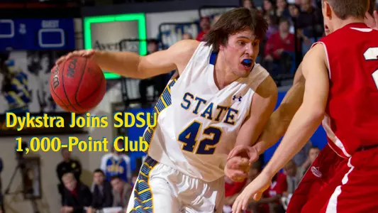 Dykstra hits milestone in Jackrabbit win