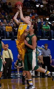 Jackrabbits shoot for league title