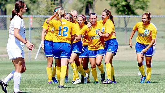 Jackrabbits host Bison in border battle